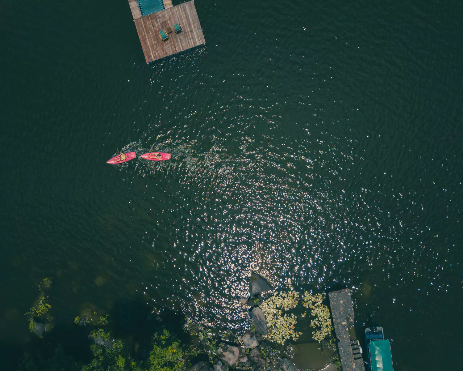 Jicaro Floating Deck Kayaking