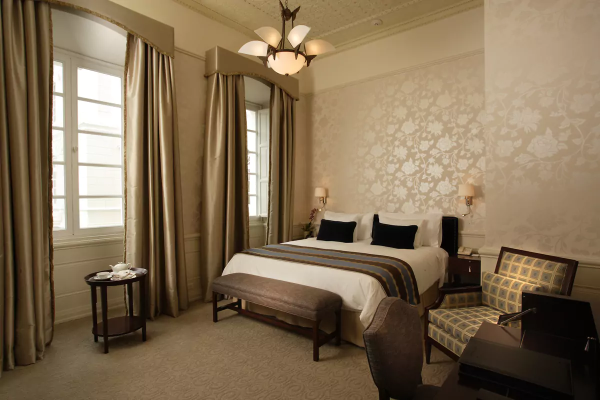 Luxury Room