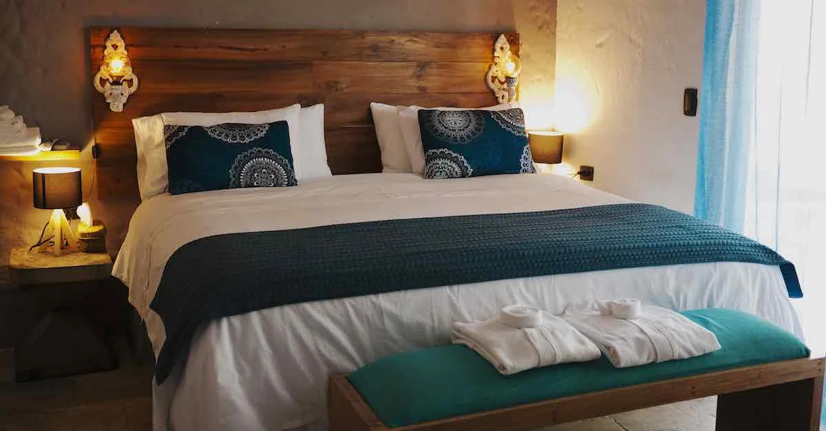 Blue-Apple-Bedroom