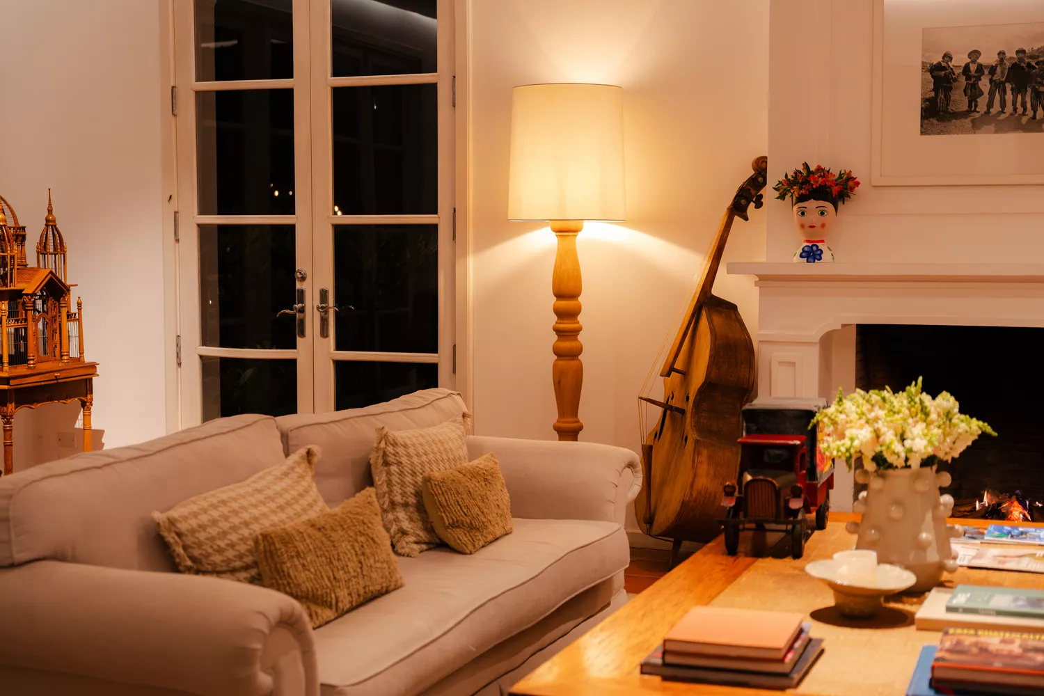 Villa Bokeh Living Room