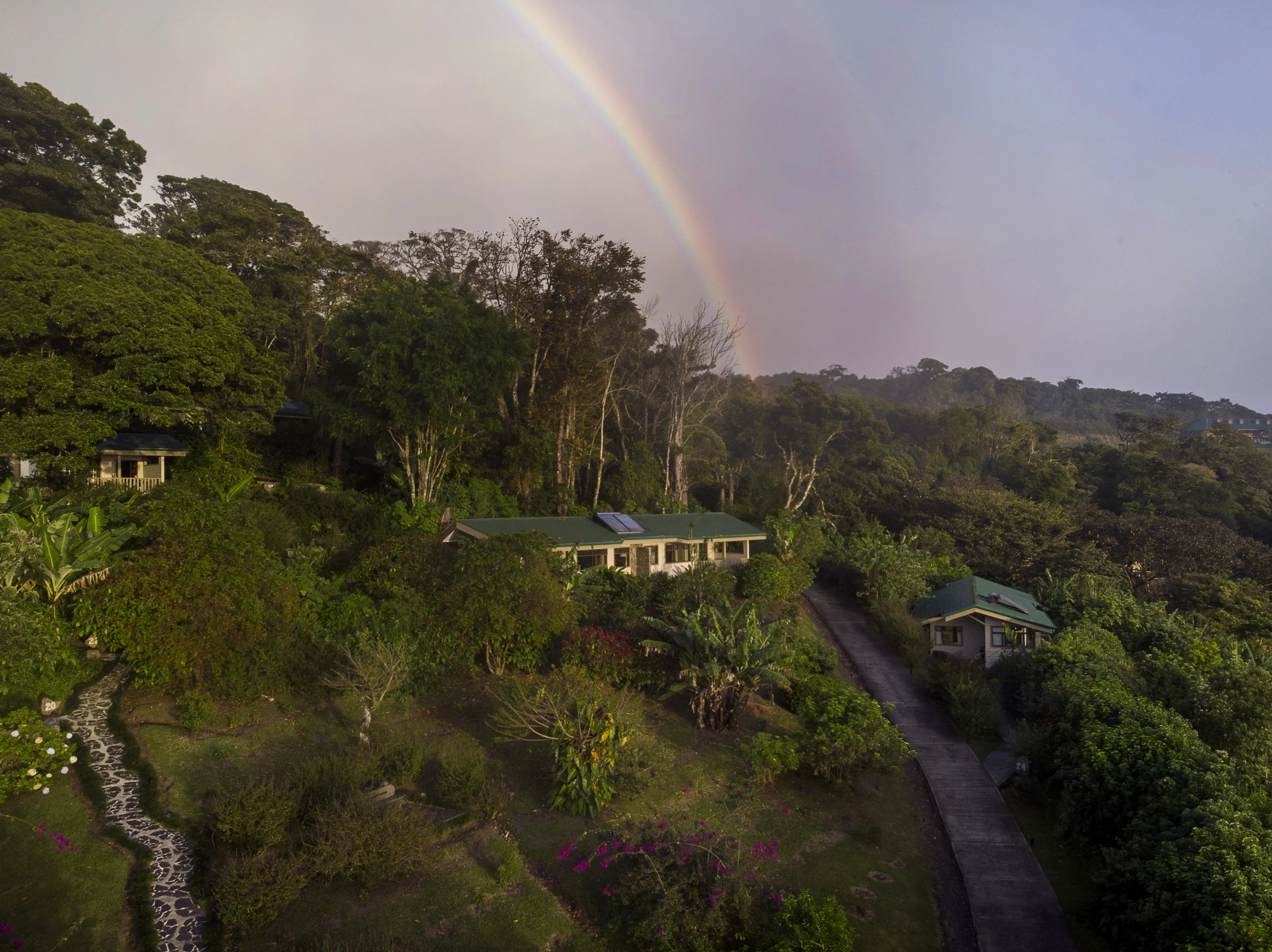 Senda Monteverde Hotel