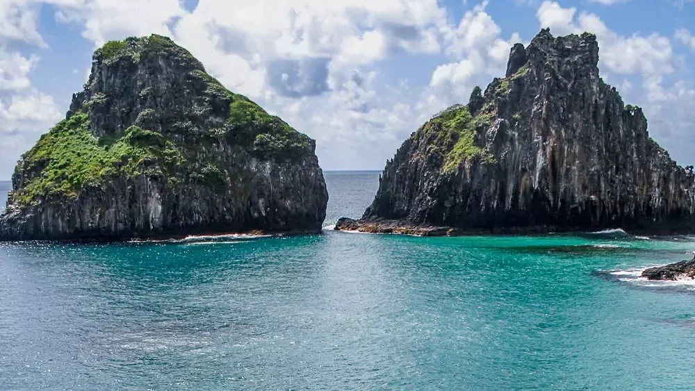 Fernando de Noronha Brothers | Landed Travel