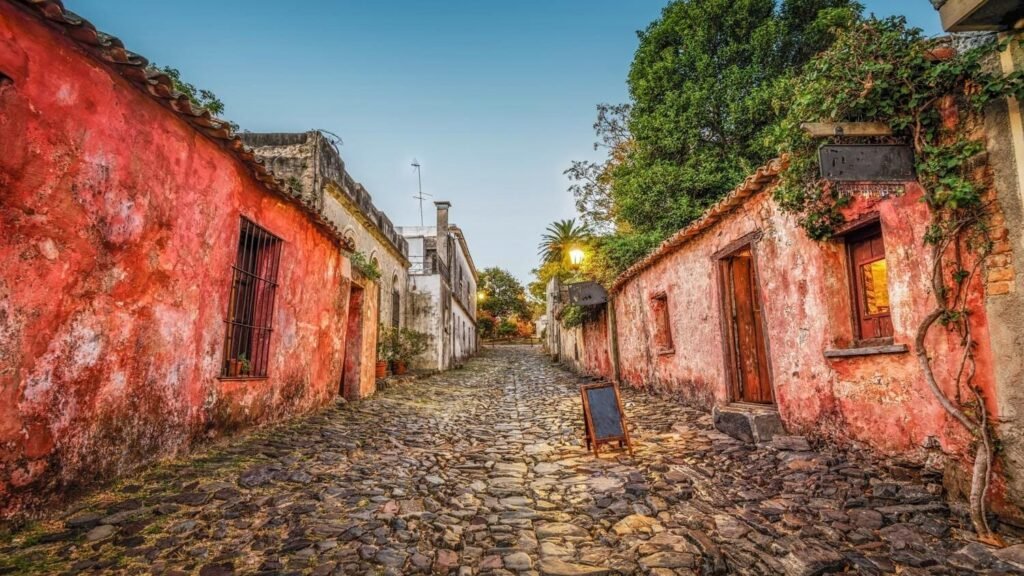 Colonia Uruguay | Landed Travel