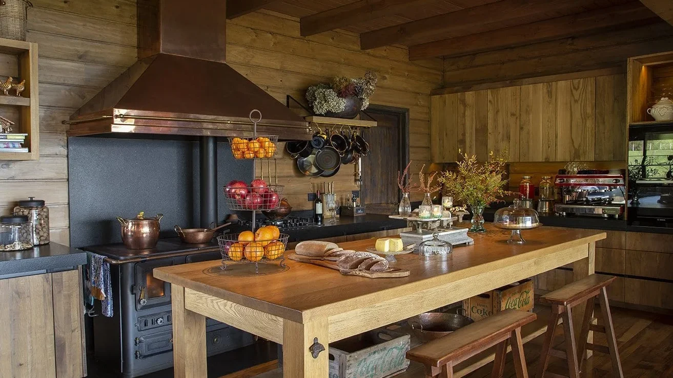 Patagonian kitchen, made of wood