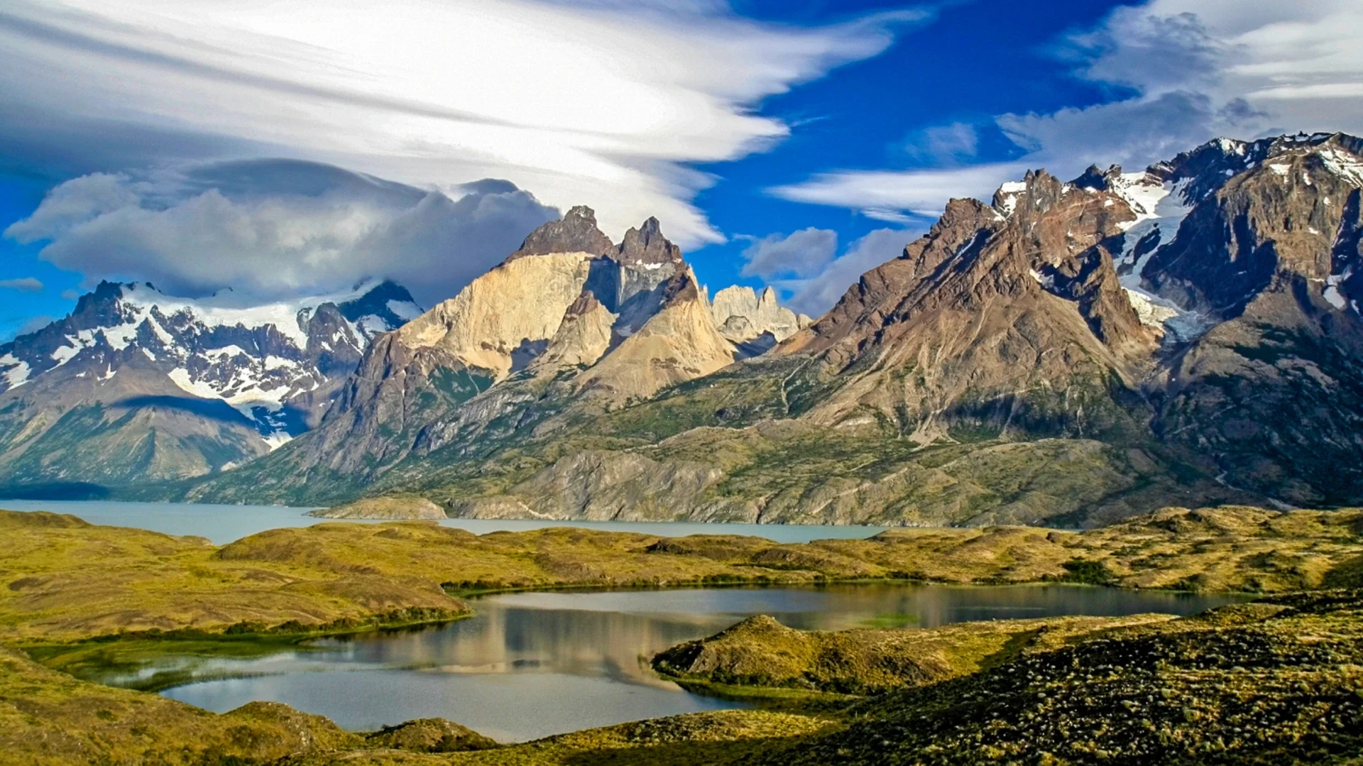 Mountain lake in Chile